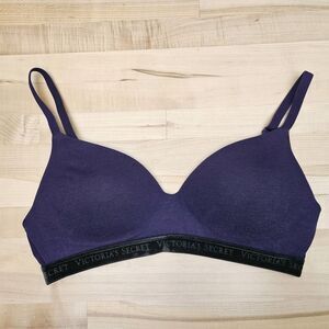 VICTORIA’S SECRET 36C Lightly Lined Wireless T-Shirt Bra Convertible Gothic Plum